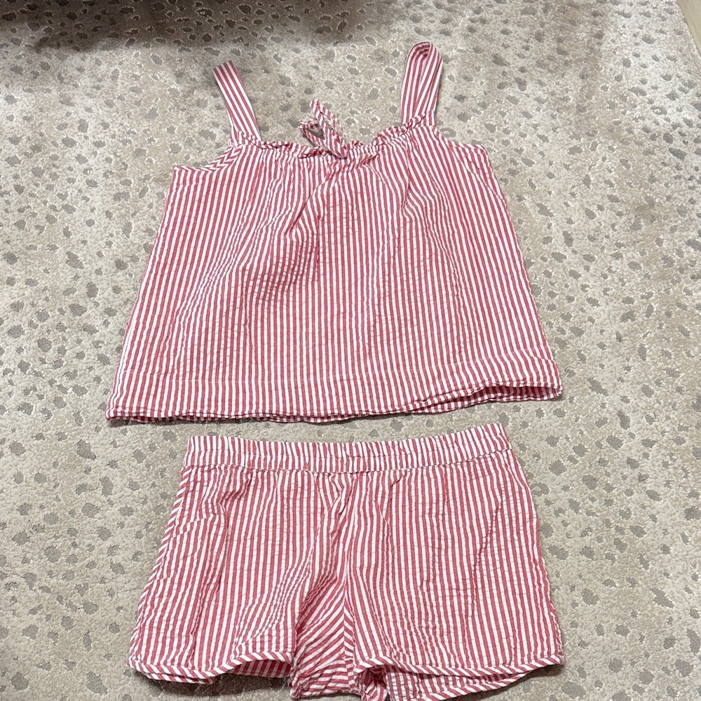 Lake Pajama seersucker set size medium